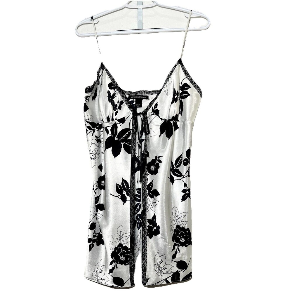 Victoria’s Secret Satin Floral Lace Cami Lingerie Top Large Ivory Black Flowy